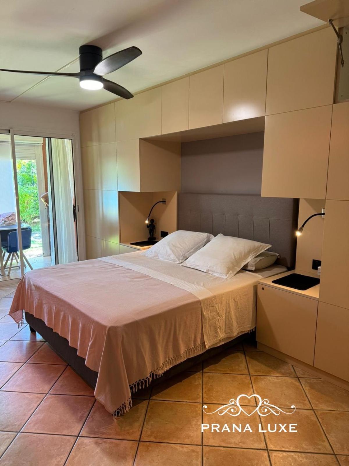 Little Prana Apartamento Saint-Gilles-les Bains Exterior foto